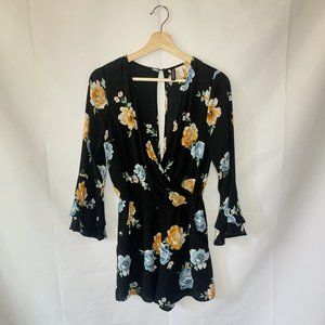 H&M Long Sleeve Foral Romper Size 6